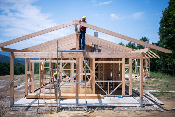 Best Roofing Contractor Near Me  in Newcomerstown, OH